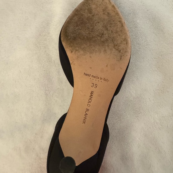 Manolo Blahnik Black Heels with Crystal Embellishment - Picture 4 of 13